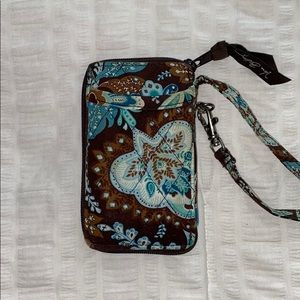 Vera Bradley smartphone wristlet